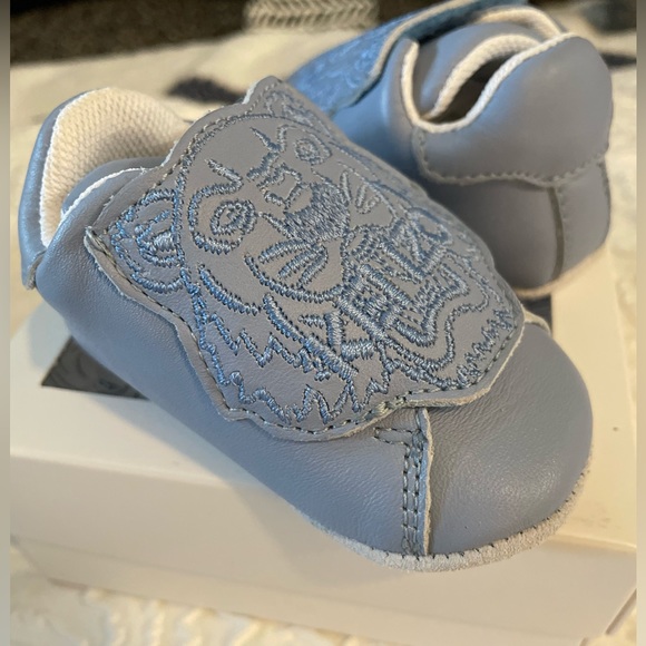 KenzoNIB - Baby Soft Blue Leather Pre-Walker Shoes - Adorable! Perfect Gift